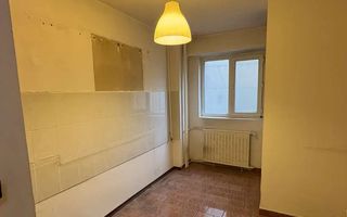 DE VANZARE APARTAMENT 2 CAMERE ZONA PANDURI  DECOMANDAT - Poză 4