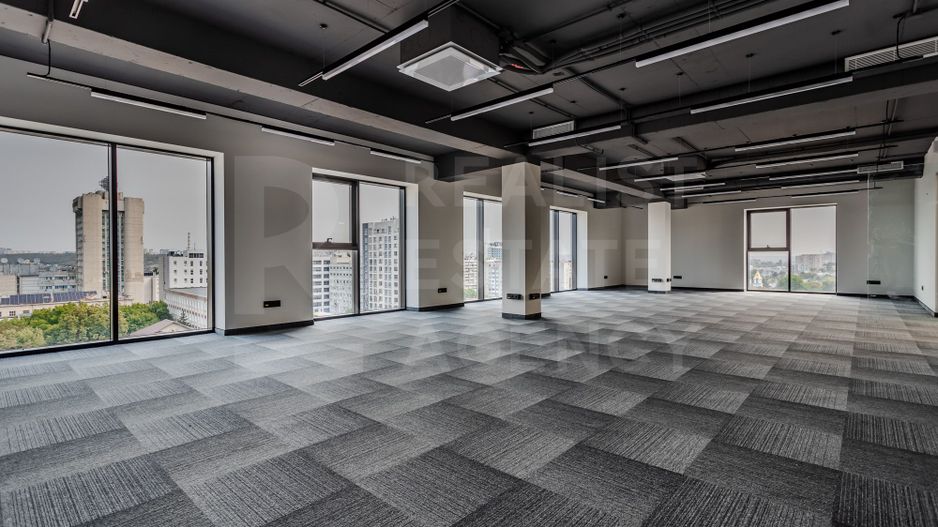 Chirie, spațiu de birouri, 900 mp, amplasat pe strada Tigina - Poză 19