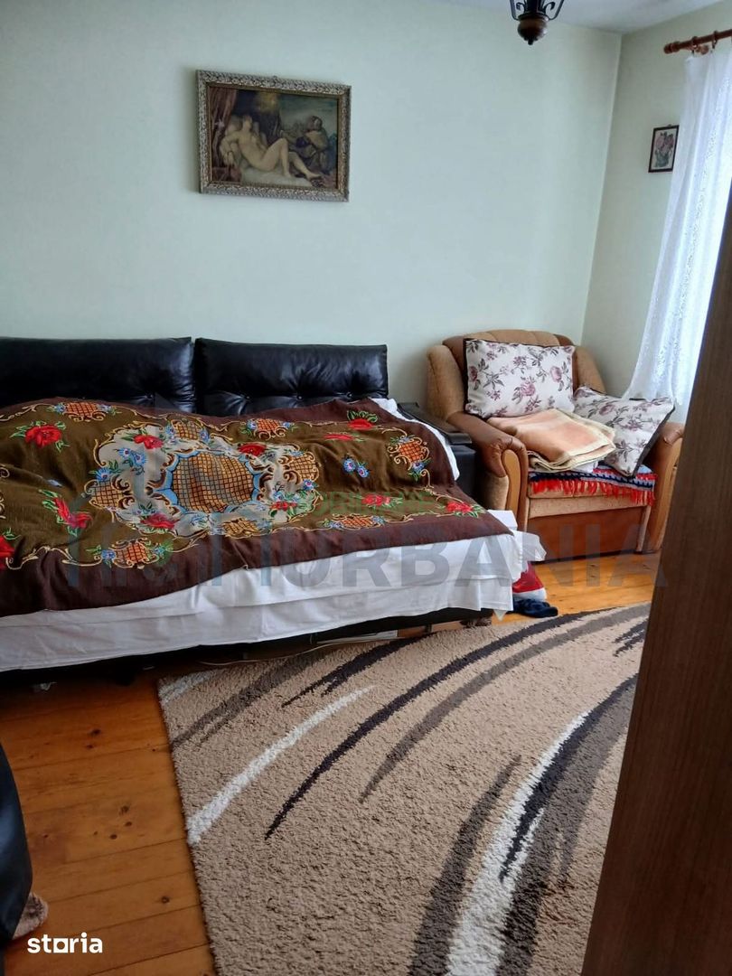Casă de vânzare în Picioru Lupului, comuna Ciurea – Gospodărie autosuficientă, la marginea pădurii - Poză 7