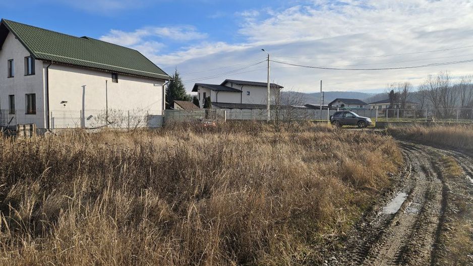 Teren 1.250 mp, toate utilitatile – Bascov, Valea Ursului, AG - Poză 3