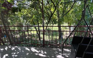 Casă individuală Buftea, 3.162 mp teren, ieșire spre lac - Poză 9