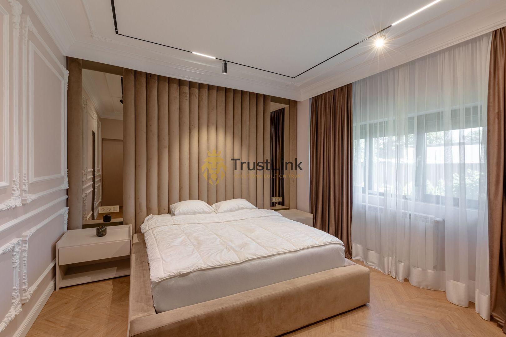 Casă premium teren 3.000 mp, livadă și zonă BBQ – Frumusani - Poză 12