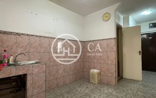 Apartament de vânzare cu 3 camere în zona Nufarul, Oradea - Poză 9