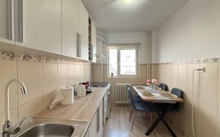 2 camere la 5 minute de METROU - Poză 8