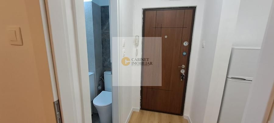 2 camere I Decomandat I Piata Victoriei I Renovat - Poză 8