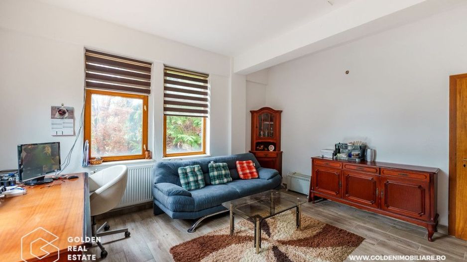 Oportunitate de investiție, vila pretabila pentru  afacere de familie - Poză 27