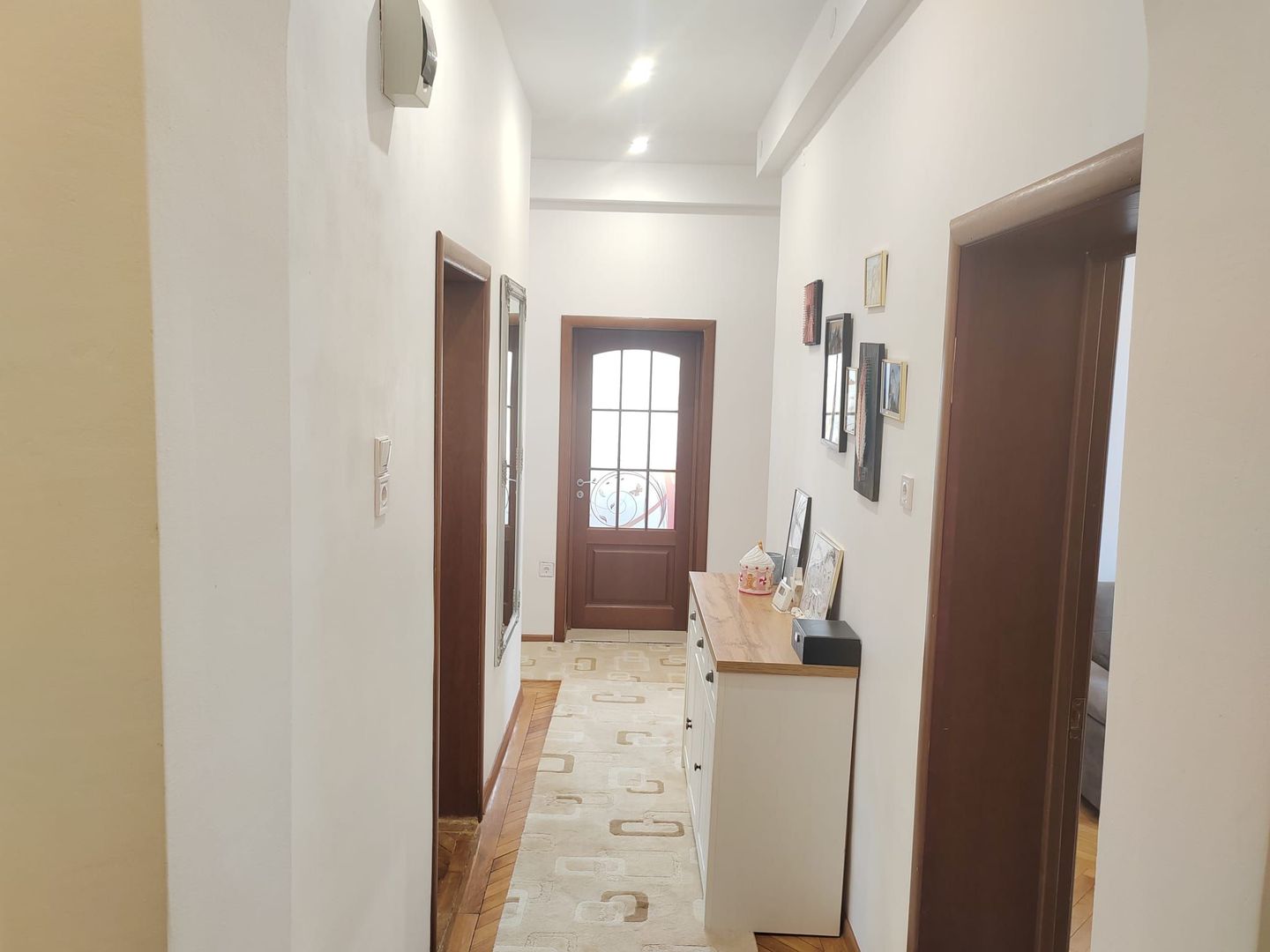 Parcul Carol,imobil versatil rezidential /birouri,parcare si curte - Poză 13