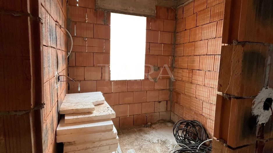 Duplex semifinisat cu 4 camere în Sânnicoara - Poză 8