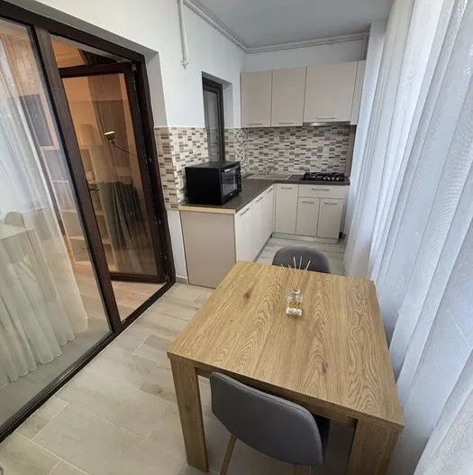 Apartament 2 camere in zona Iancului cu centrala proprie - Poză 6