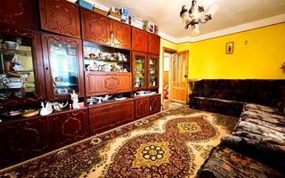 Apartament 2 camere, 59 mp, două balcoane, in centrul orașului Săveni - Poză 3
