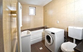 Apartament 2 camere | Balcon generos | Selimbar - Poză 8