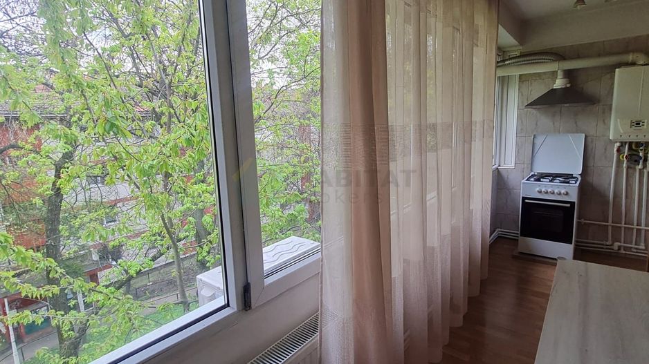 Apartament spațios de vânzare – 2 camere (extins la 3) – Cartier Pajura, Bucu - Poză 7