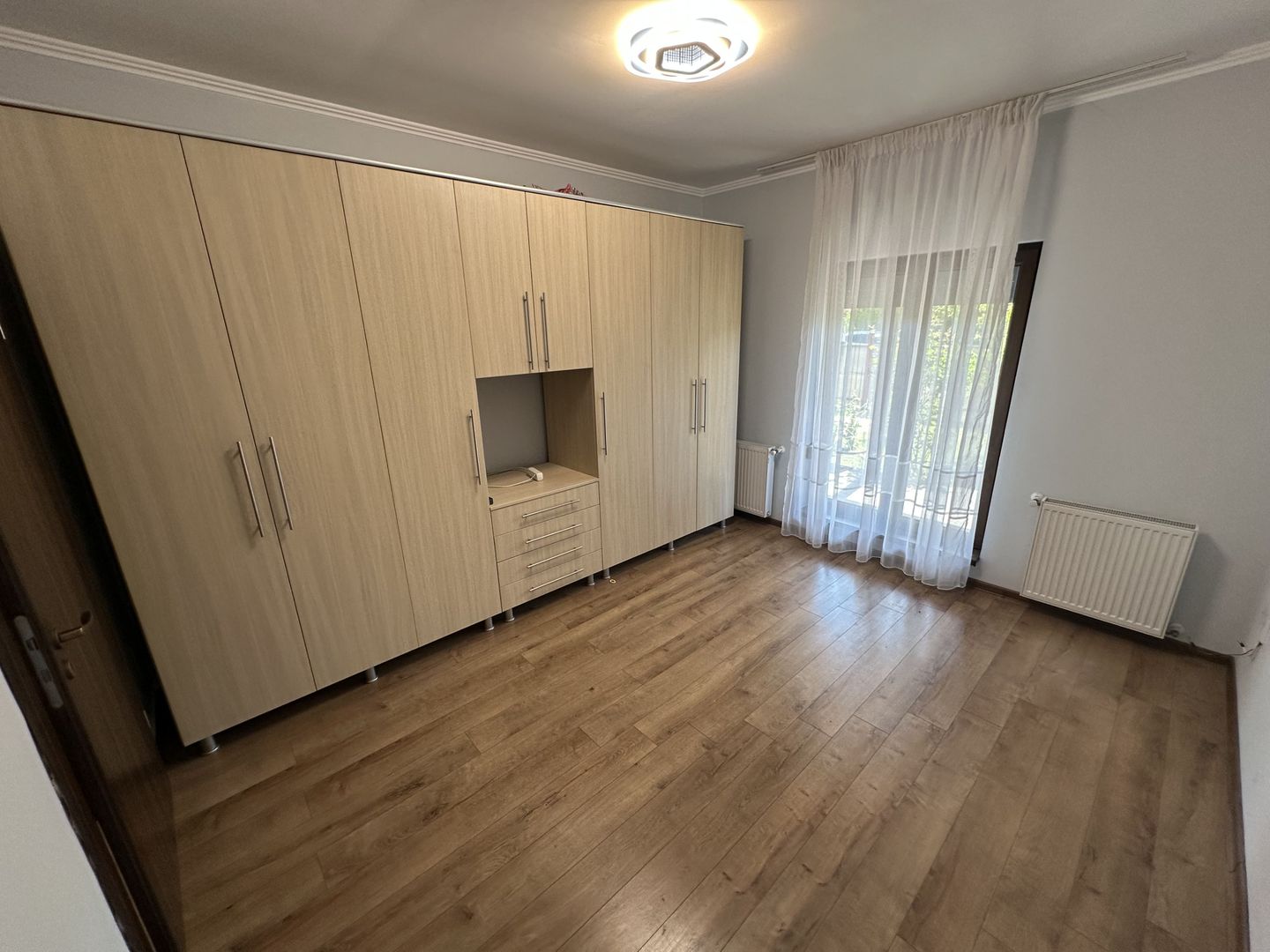 Casa parter cu carpot - Poză 22