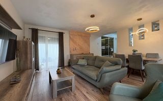 Casa tip duplex in cartierul Europa! - Poză 6