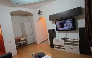 APARTAMENT 3 CAMERE ZONA METROU GORJULUI