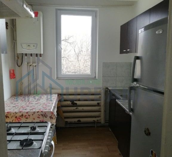 Apartament 2 camere semidecomandat de închiriat – Zona Centrală, Iași - Poză 6