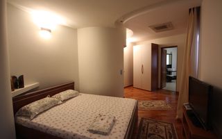 Casa pretabila birouri, camin de batrani - Poză 61