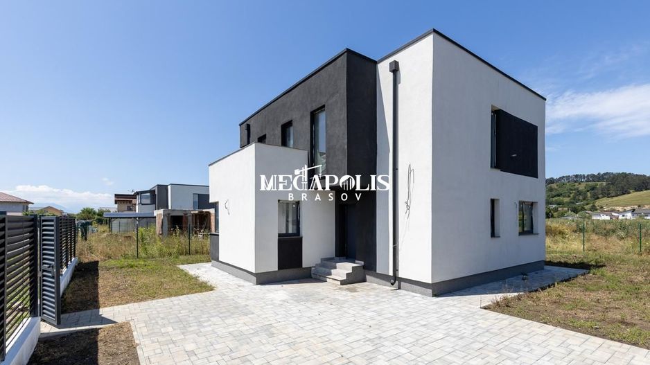 Casa Sanpetru Intabulata - Poză 1