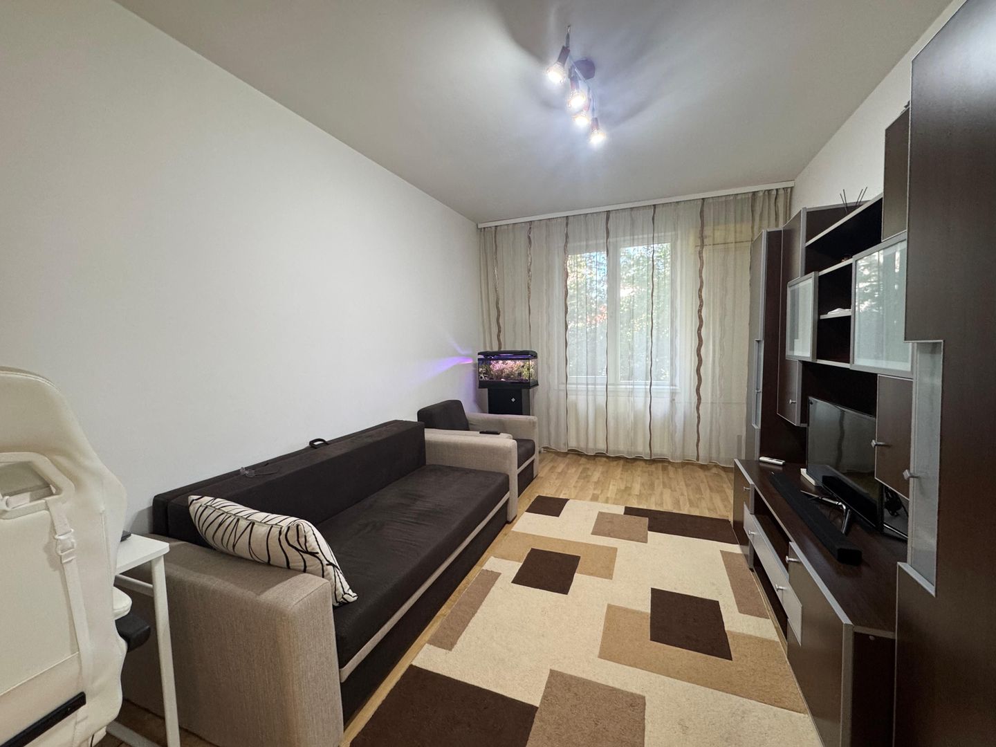 2 camere | FLOREASCA - Poză 2