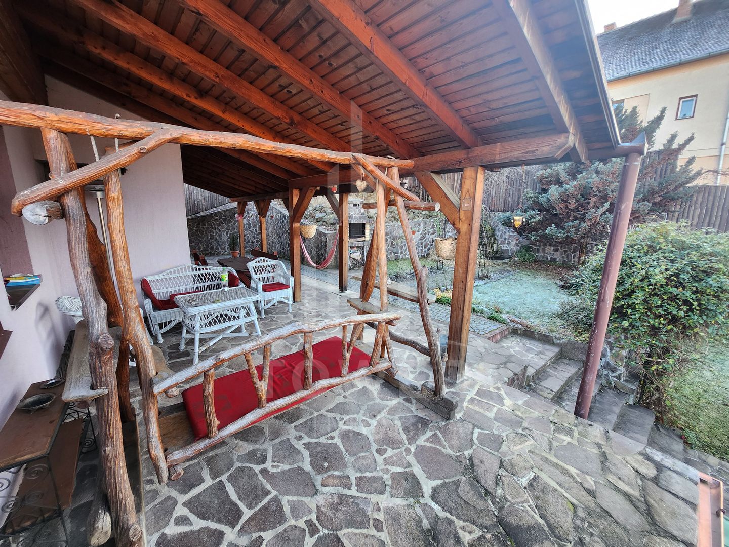 Casa 4 camere zona Centrala 600 mp teren - Poză 4