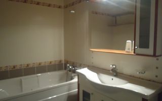 VILA DE LUX CU 4 CAMERE LA INCHIRIERE LANGA BRITISH SCHOOL - Poză 9