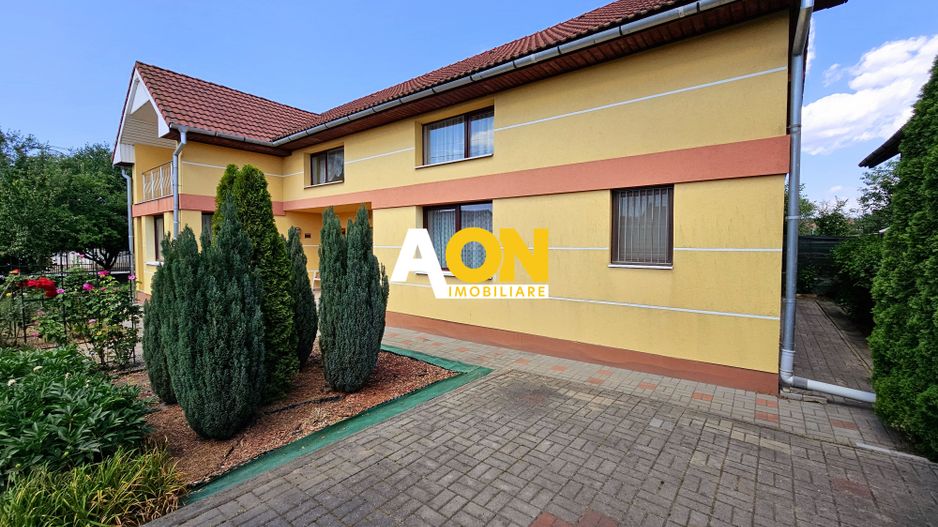 Casa 6 camere, 538 mp teren, Cetate. Pretabila pentru birouri - Poză 2