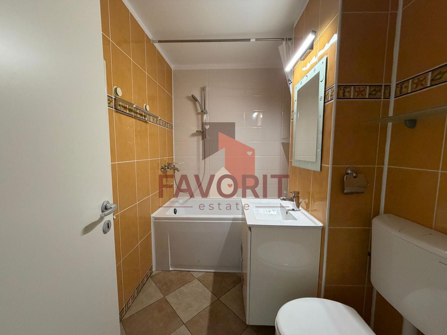 2 camere | centrala proprie | etaj intermediar | zona excelenta | - Poză 11