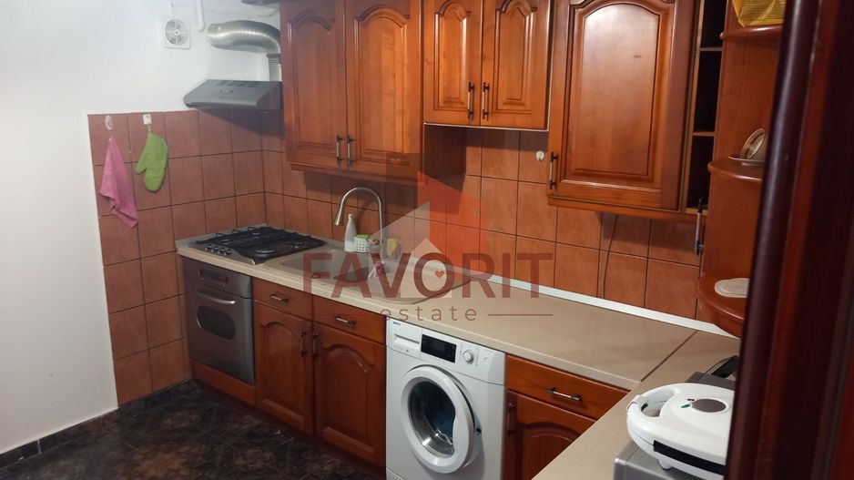 3 camere | decomandat | centrala proprie | boxa | zona excelenta | 2 bai | - Poză 5