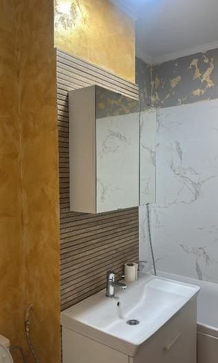 De inchiriat apartament cu 3 camere, Tineretului sector4 - Poză 11