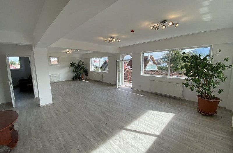 Casa P+2+M de inchiriat in zona Blumana - Brasov - Poză 4