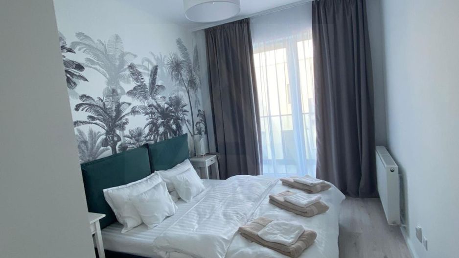 Apartament modern 3 camere balcon 5 mp utili si parcare zona Centrala - Poză 8