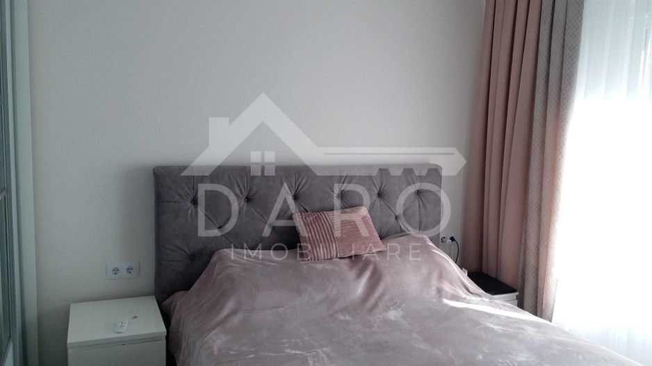 Vand apartament 3 camere mobilat si utilat - Poză 4