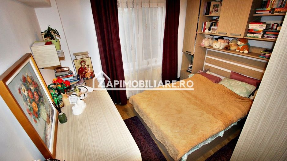 Apartament 3 camere,2 bai,pivnită,70mp,cartier Tudor,mobilat - Poză 2