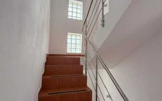 INCHIRIERE VILA SPATIU COMERCIAL BIROU TITULESCU 350MP 4 CAMERE 3 BAI - Poză 4