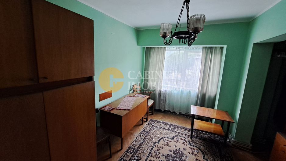 100 mp Ultra-Central: Apartament 4 Camere pe Bd. Independenței (Fără Risc) - Poză 7