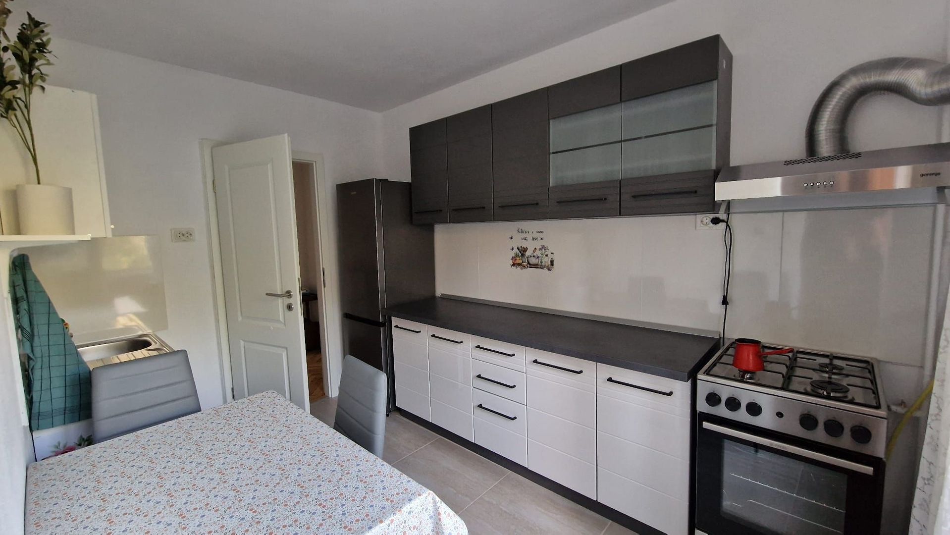 Aradului | 2 Camere | Decomandat |  Amenajat Modern. - Poză 5