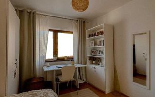 Apartament spațios, 4 camere, 106 mp, două balcoane, parcare, central. - Poză 5