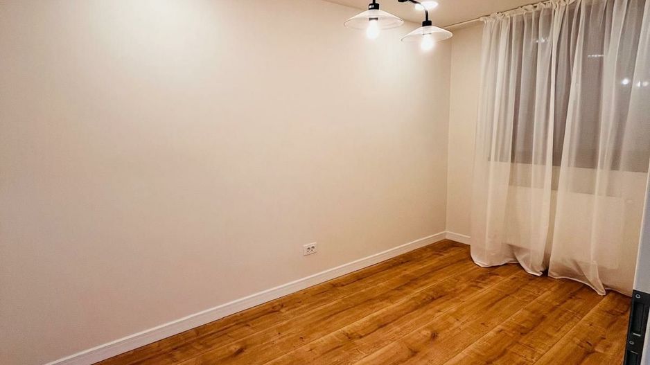 3 camere etaj 2, Tiglina 1, renovat, complet mobilat - Poză 6