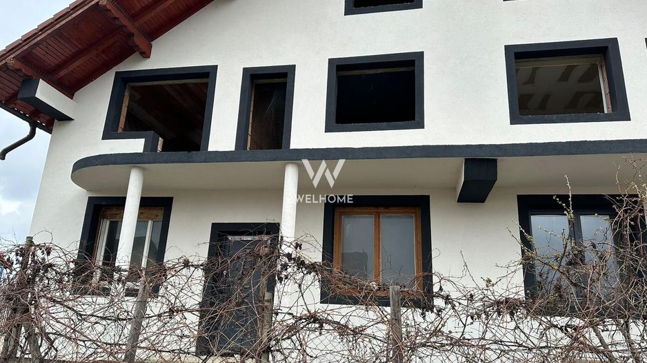 Casa cu Pivniță și mansardă 210 mp utili-Selimbar, Sibiu - Poză 4