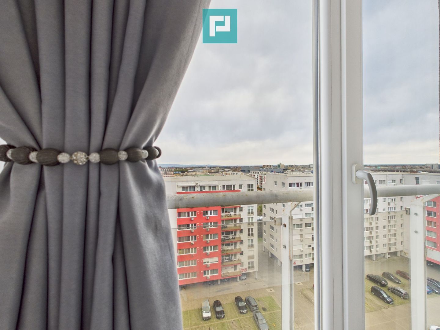 De închiriat apartament cu 3 camere la ARED Uta! - Poză 18