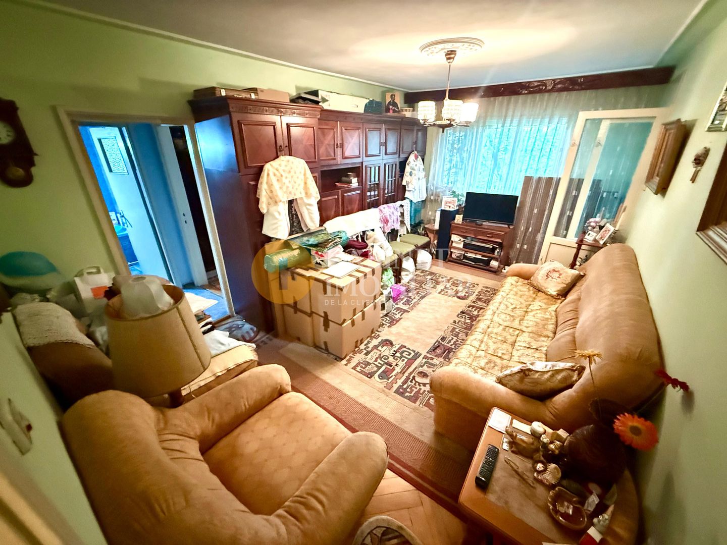 Apartament cu 3 Camere, 2 Bai - Etaj 3 - Zona Podu Ros - Poză 1