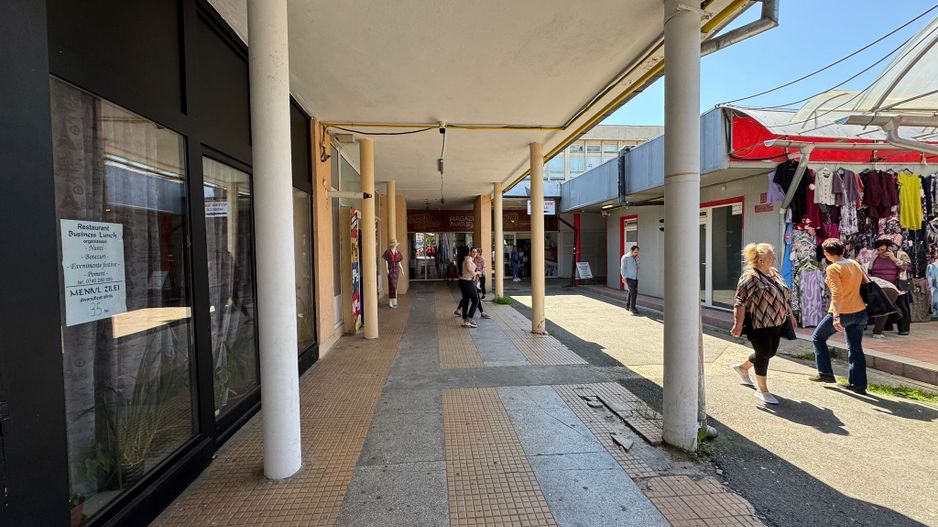 Spațiu Comercial de Închiriat – Complex Comercial Astra, Brașov - Poză 2