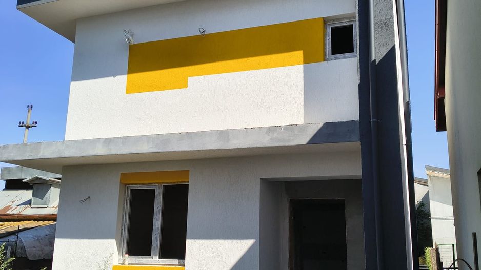 vila ind.5cam,3bai/centruPopesti Leordeni-str.Erou Pantazica Gabr - Poză 1