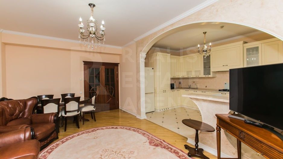 Chirie, apartament, 3 camere, Strada Sfatul Ţării, Centru - Poză 6