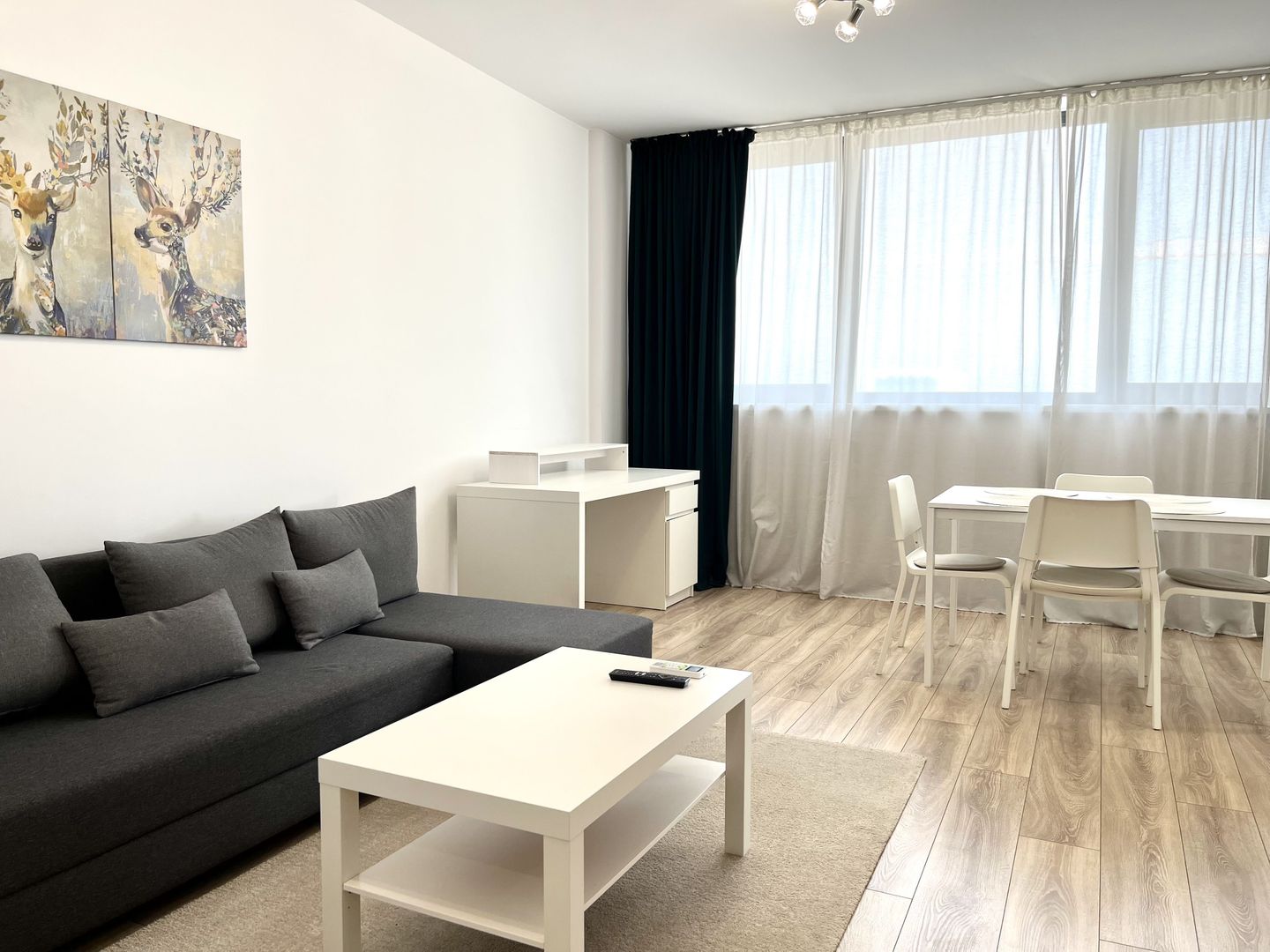 Apartament  vibrant si primitor,  cu priveliște superbă – XCITY Tower - Poză 2