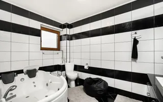 Vila superba de vanzare in apropiere de padure Pantelimon - Poză 25