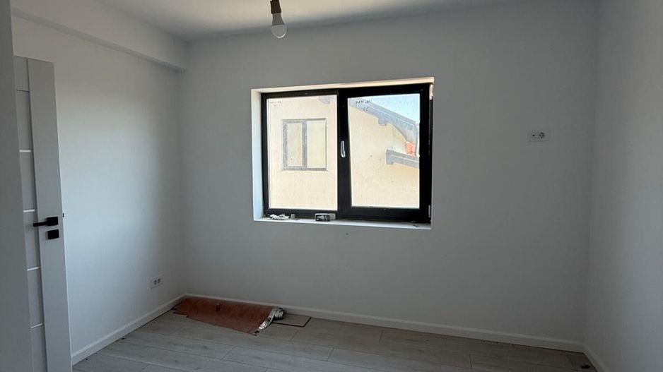 De vanzare – jumatate de duplex modern, parter + etaj | 150 mp utili | - Poză 15