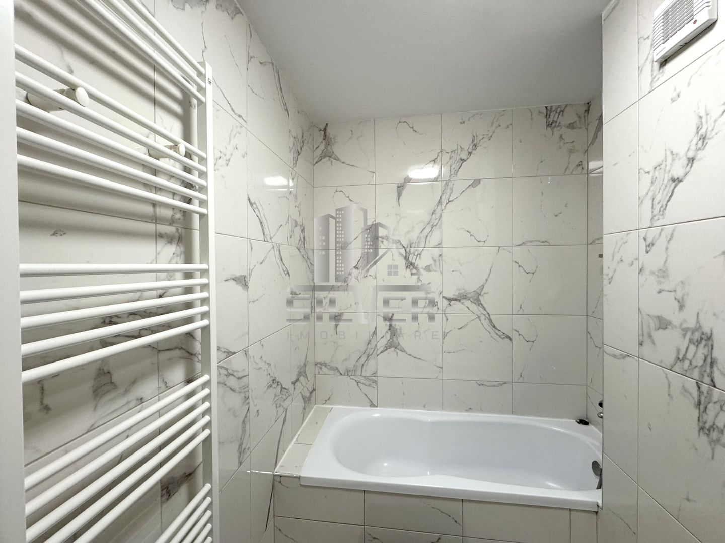Apartament cu 2 camere/terasa 37 mp/garaj/imobil calitativ/Eroilor - Poză 9