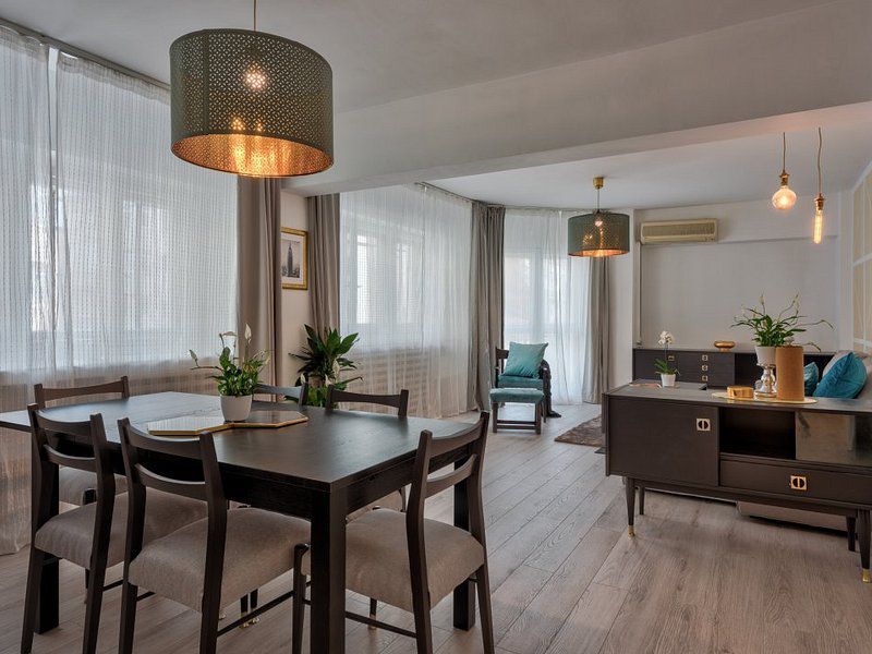 Apartament superb de 3 camere zona Universitate - Poză 13