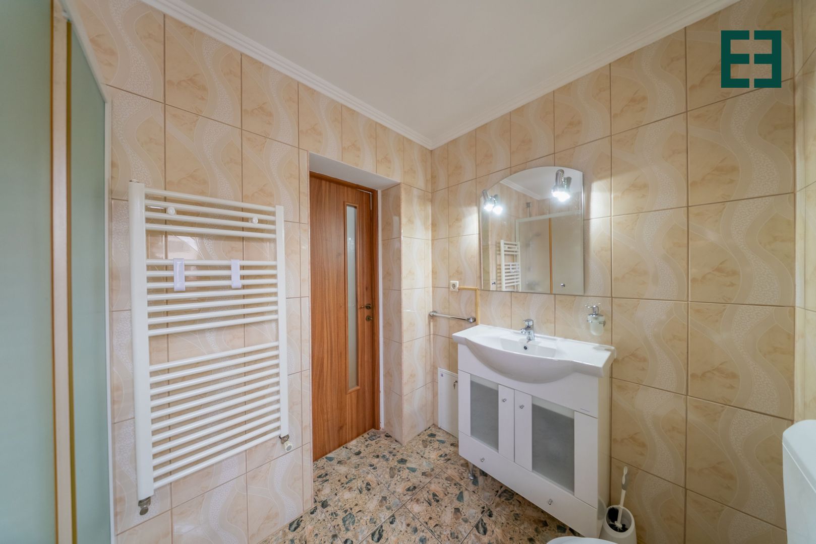 De închiriat - Apartament la casă cu 2 camere zona UTA - Arad - Poză 14